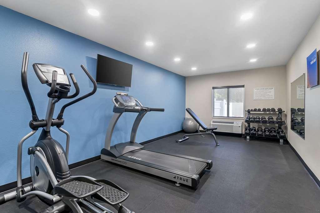 Comfort Inn & Suites Brunswick Facilities photo
